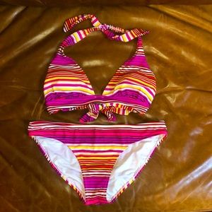 Striped halter bikini set